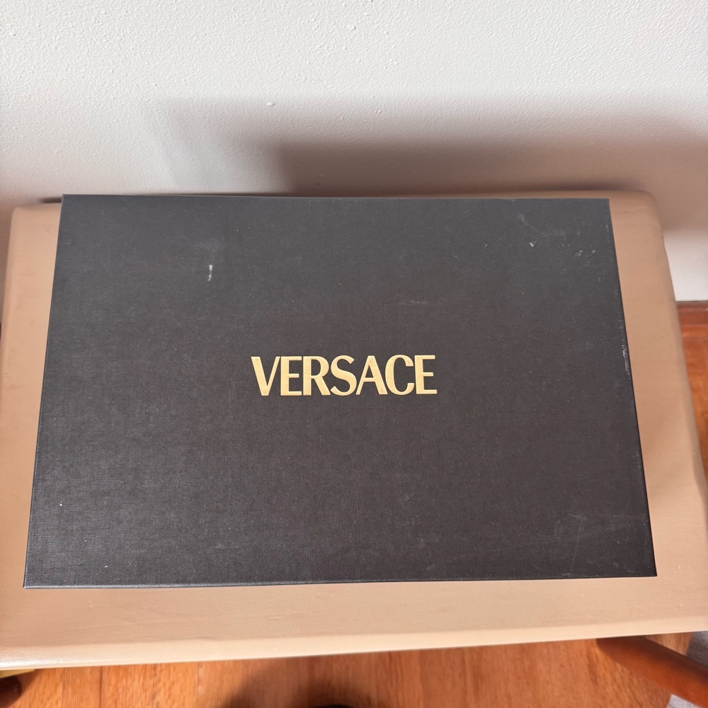 Versace Greca Calf Hair Low Top Sneakers White Leopard Heel Size 39.5 NWT - Picture 9 of 13